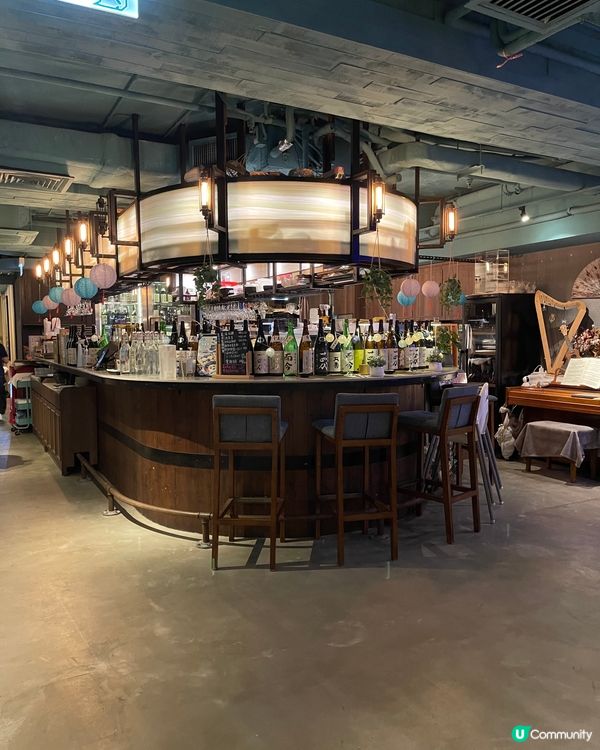 坐上時光機來到昭和時代的懷舊小酒館