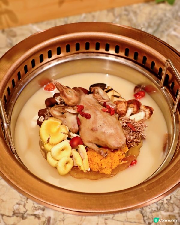 打卡+滿足你味蕾嘅火鍋店。色、香、味俱全