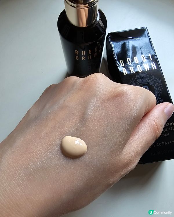  Bobbi Brown 蟲草抗氧修護精華粉底液