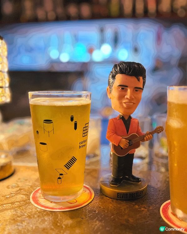 獨特加州風格嘅一間酒吧