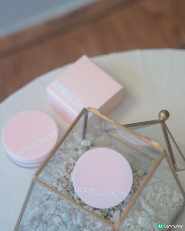 APRILSKIN 柔霧無瑕持妝氣墊與冰感霧面蜜粉