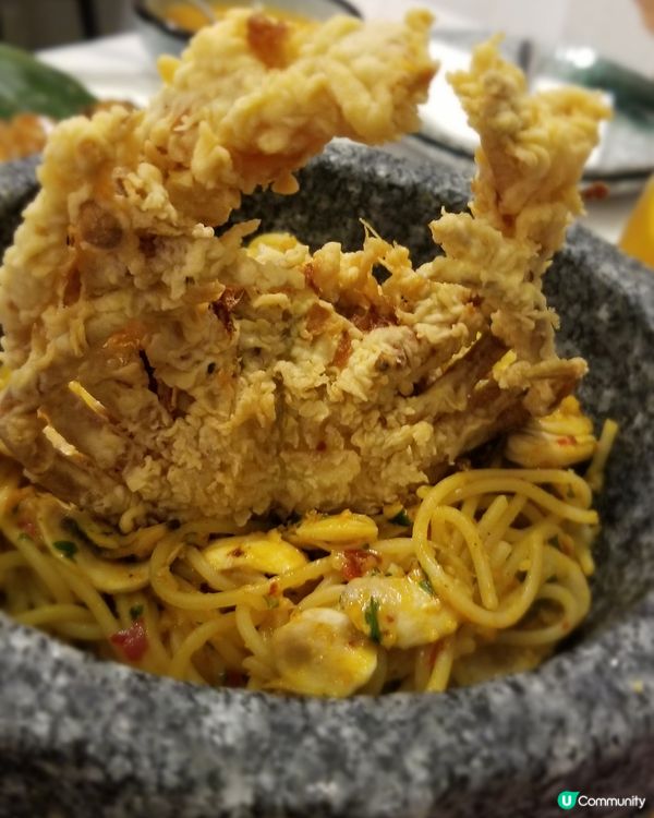 Order主菜加咗28蚊任食蛋糕放題😍 值得推介