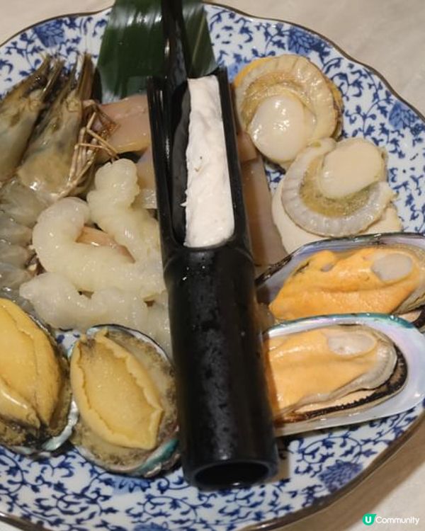 和牛、鮑魚、青口海鮮任食火鍋！