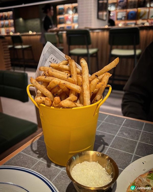 ɞ♡ 黑膠唱片主題餐廳 • 食物水準極高 ♡ɞ