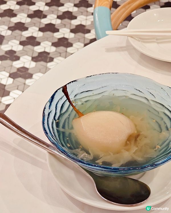 主打閩菜的莆田🦀趁着大閘蟹當造季節，推出咗大閘蟹和多款大閘蟹...