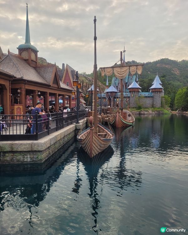 香港迪士尼樂園優先玩“魔雪奇緣世界