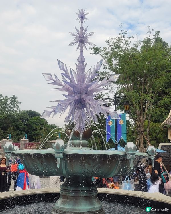 香港迪士尼樂園優先玩“魔雪奇緣世界