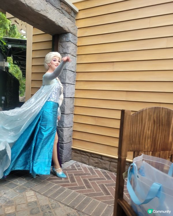 香港迪士尼樂園優先玩“魔雪奇緣世界