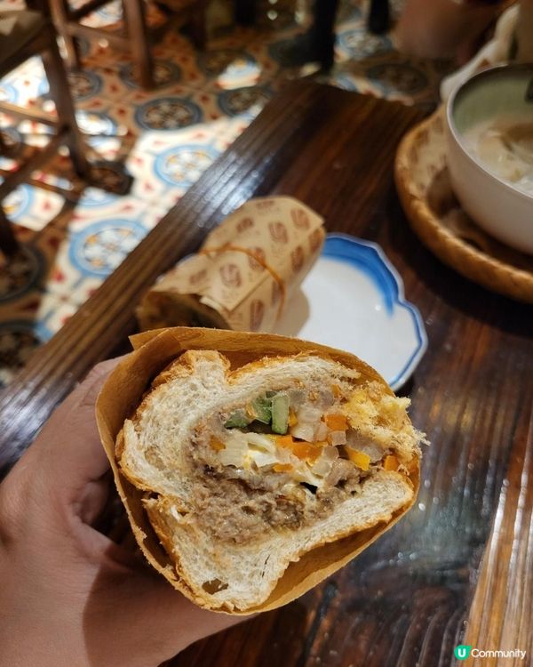 銅鑼灣︳漫天燈籠下的越南菜