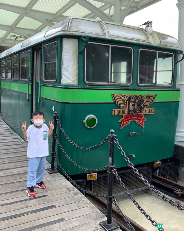 仔仔第一次坐山頂纜車