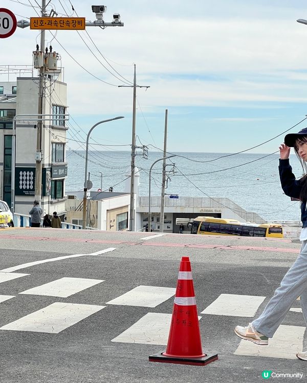 爆紅韓國釜山「天空膠囊列車」