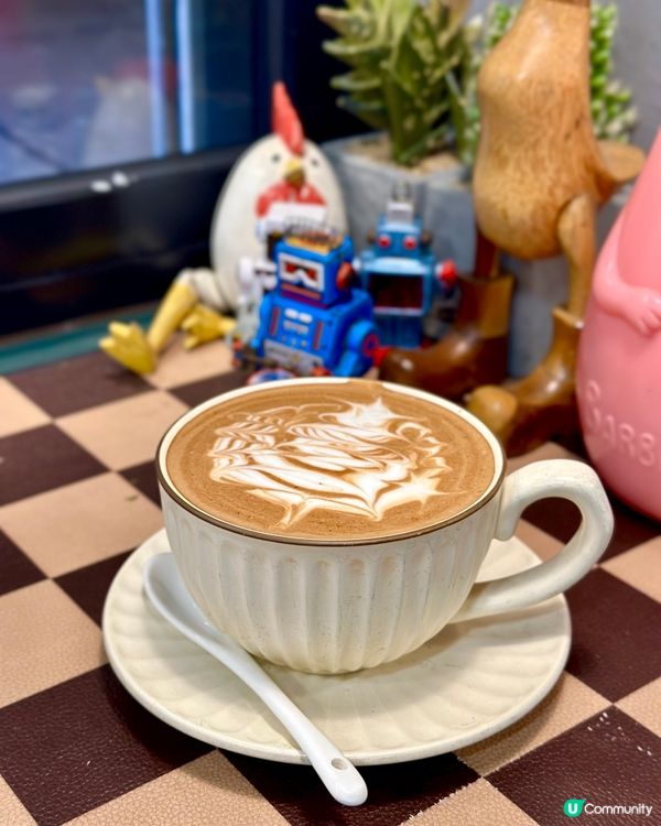 新奇趣怪fusion Cafe