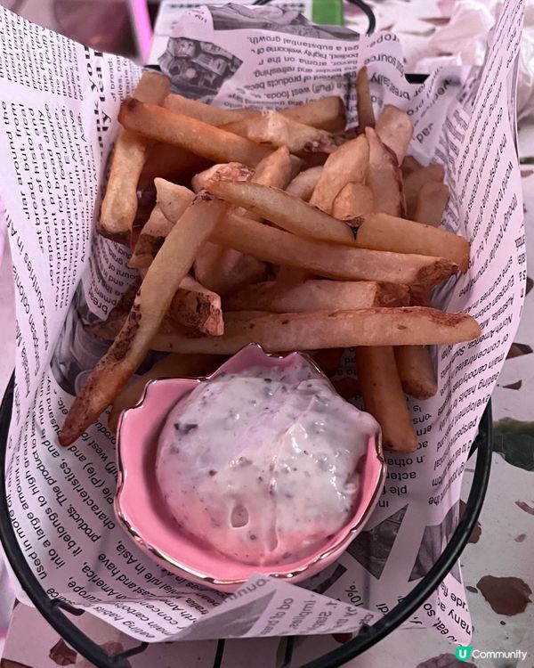 聖誕打卡好去處🎄有飄雪❄️liveband🎹增添聖誕氣氛🥳