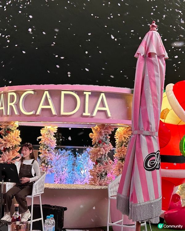 聖誕打卡好去處🎄有飄雪❄️liveband🎹增添聖誕氣氛🥳