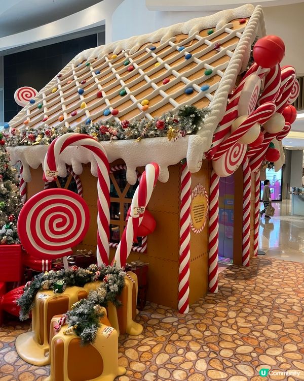 冬日糖果甜蜜屋，這裏佈置到糖果樂園，有薑餅糖果屋，還有糖果互...