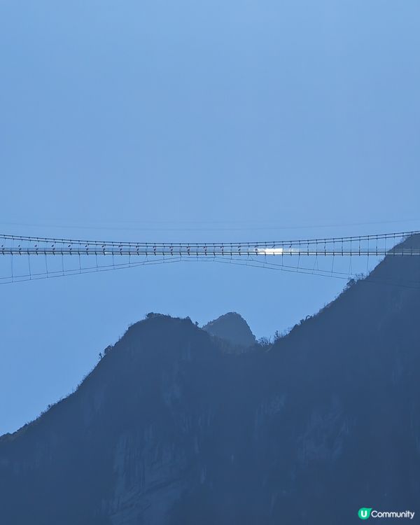 廣東峽天下400公尺懸空玻璃吊橋震憾面世