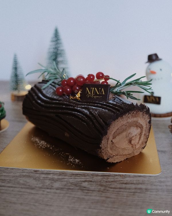 All I want for xmas is cake🫶🏻