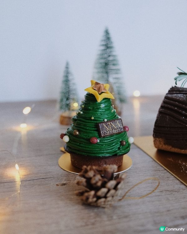 All I want for xmas is cake🫶🏻