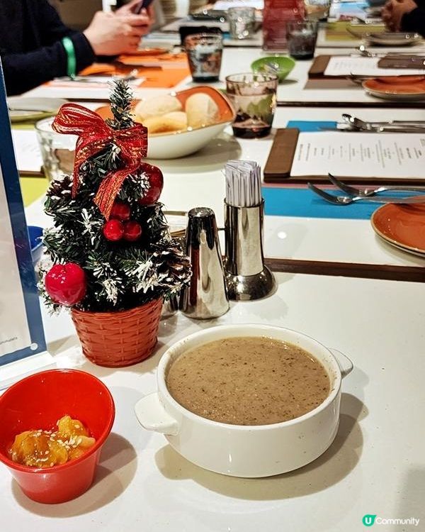 聖誕好去處 - 市集+半自助午餐/晚餐