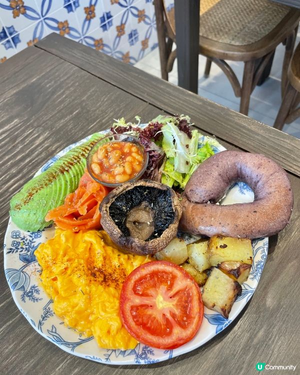 彡充滿葡萄牙風格藍白色Cafe彡