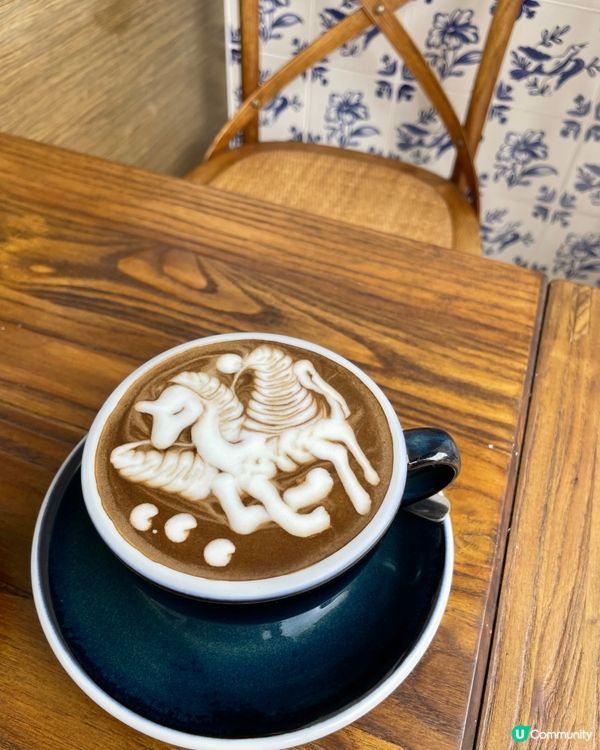 彡充滿葡萄牙風格藍白色Cafe彡