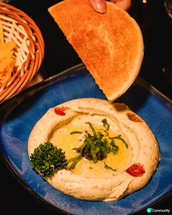 初嘗黎巴嫩慢煮羊肉和松露鷹嘴豆蓉