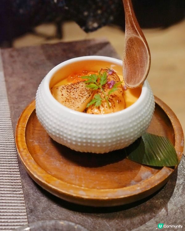 銅鑼灣樓上liveband音樂與美酒匯聚嘅日式餐廳