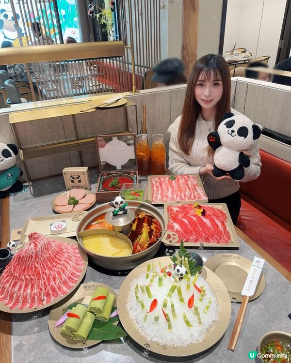 萌爆既「熊貓燙火鍋」🌟主打進口和牛肉既 #川式風味火鍋 