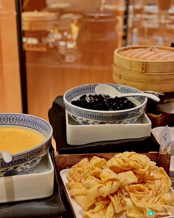 【聖誕限定】在M+吃自助餐，坐享180度海景