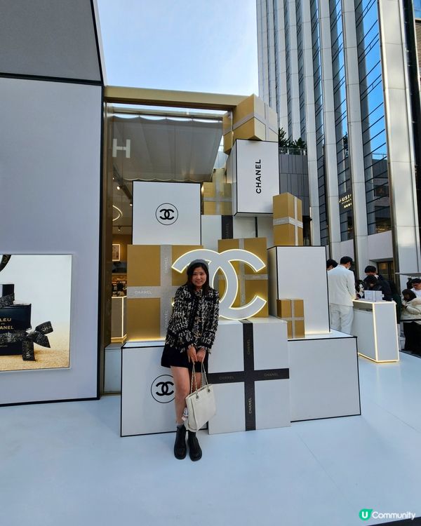 🎄巨型Chanel聖誕裝置