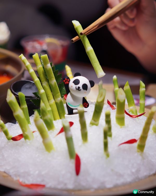 深圳熊猫烫火锅：创意与传统的交织之旅