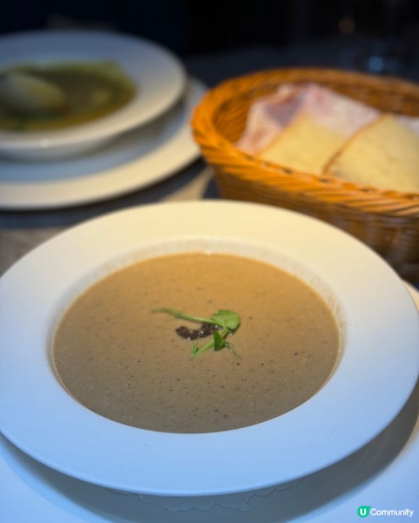 喜歡吃生蠔的朋友仔，應該有聽過🦪 𝐓𝐡𝐞 𝐎𝐲𝐬𝐭𝐞𝐫 𝐇𝐨...