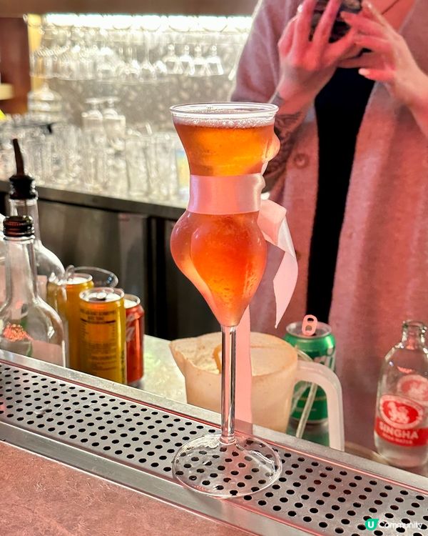 旺角首個唯美月球主題酒吧