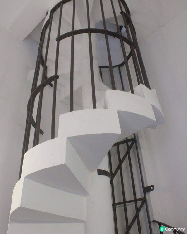 「寧靜與歷史的寶藏：探索尖沙咀訊號山公園」