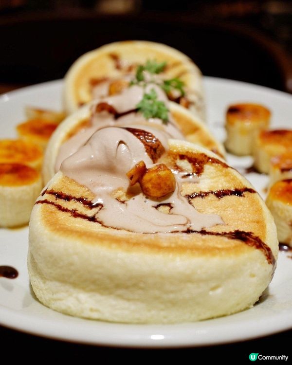 榛子，朱古力，焦糖香蕉疏乎厘班戟