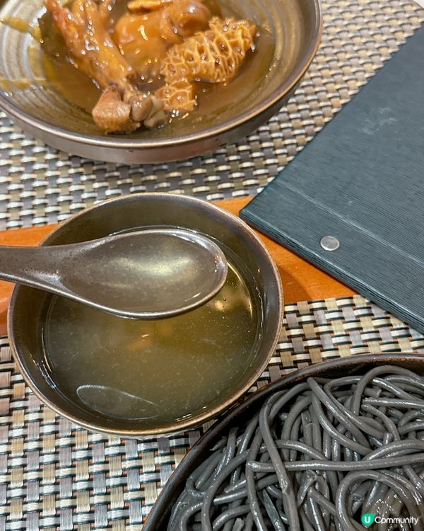 主打平民版鮑參翅肚既「大撈家」