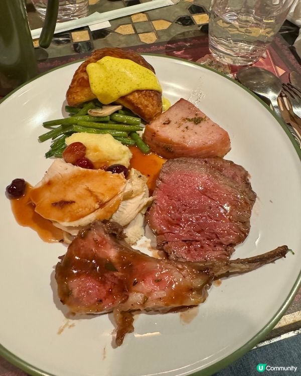 【香港迪士尼樂園】食Buffet兼享睇煙花專區禮遇