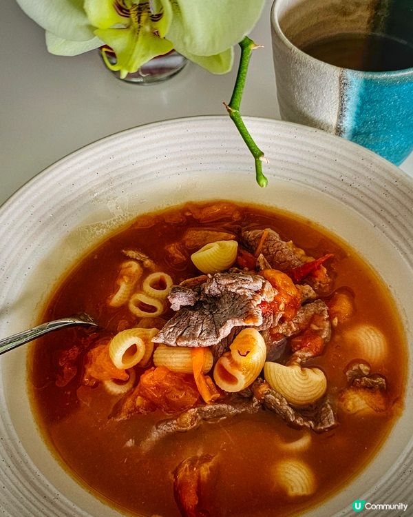 鮮牛肉番茄濃湯通心粉