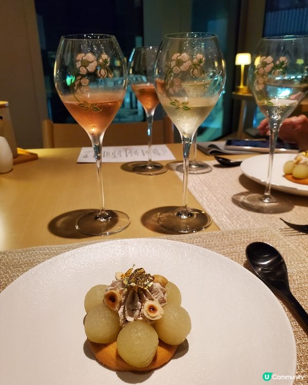 AKI香檳節慶晚餐