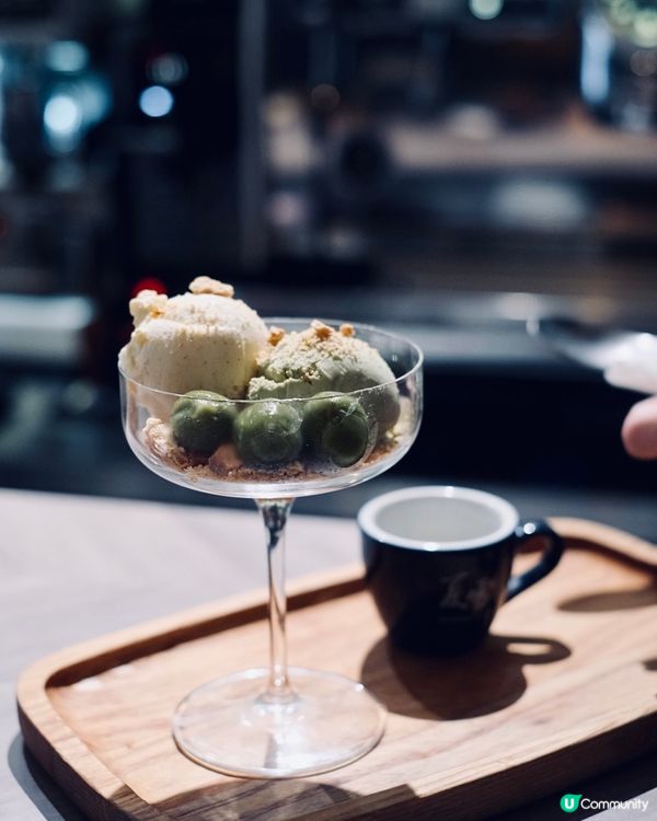 暗黑系水泥風咖啡店