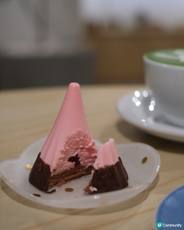 神還原明治草莓朱古力蛋糕