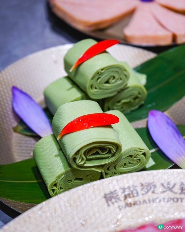 🐼 深圳熊貓主題創意川式火鍋