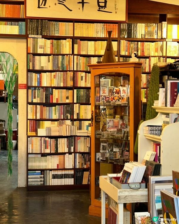 📚深圳最美復古日系書店🐈‍⬛有貓貓店長‼️