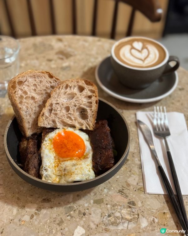 上環高質cafe 推介! 悠閒工業風咖啡店-Brewed