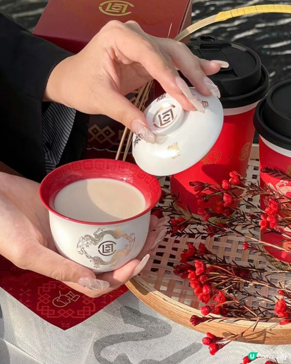 喜茶最新新年單品-CLOT聯乘