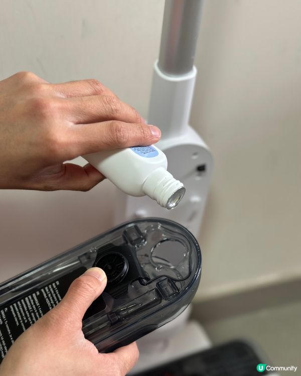 一試就愛上 ，Hizero F100 仿生潔地機