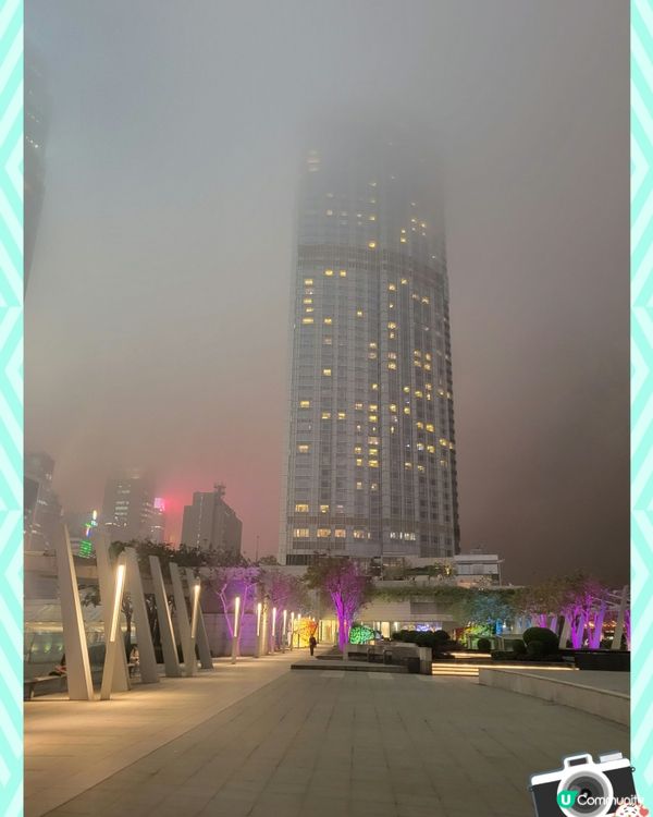 飽覽維景嘅商場平台花園