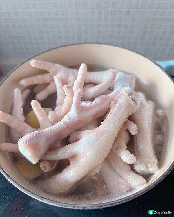 鹵水雞肶同雞腳