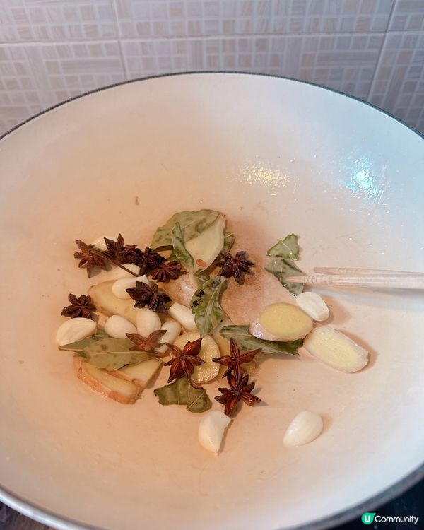 鹵水雞肶同雞腳