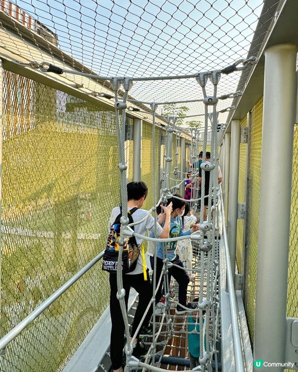 【#香港免費公園｜盡玩滾筒滑梯、繩網兼玩沙】